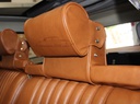 Appui-tête grand modèle cuir d’origine ”Fauve” (2 tons brun clair)